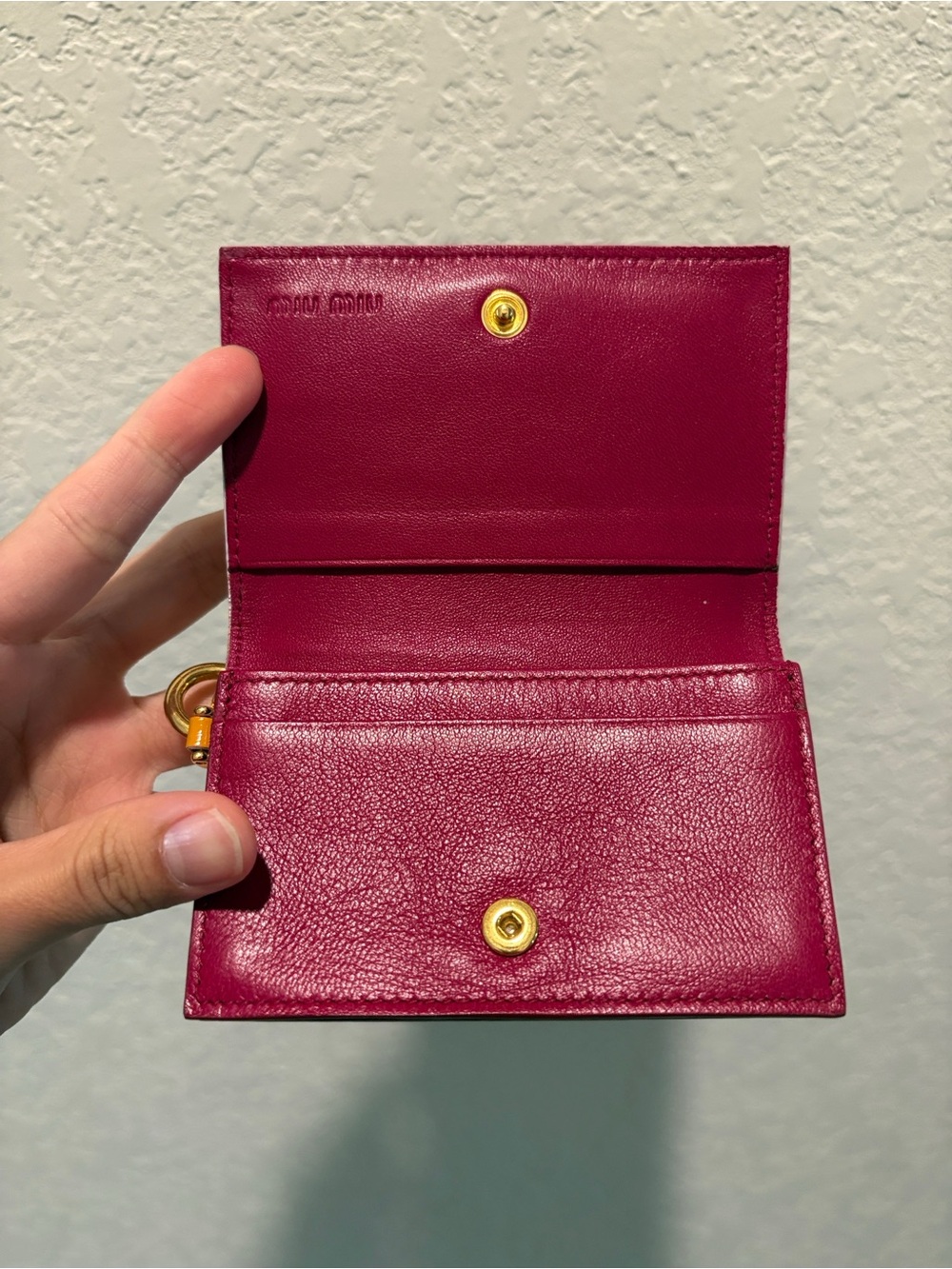Miu Miu Glossy Patent Card Key Holder Wallet - Picture 6 of 12